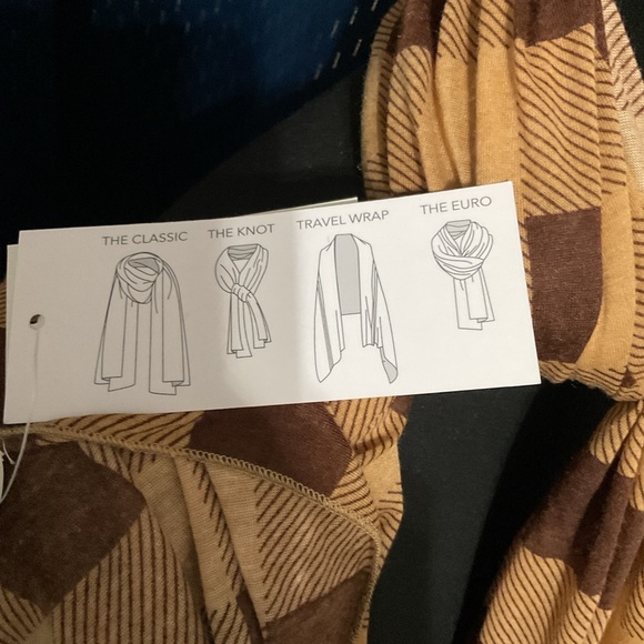 Jenni Buffalo Check Light & Dark Brown Jersey Wrap Scarf. NWT - Picture 5 of 5